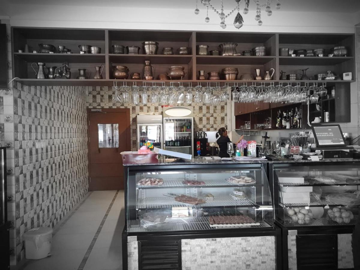 Sultan Mehmet Pensiune & Restaurant Braşov Eksteriør billede